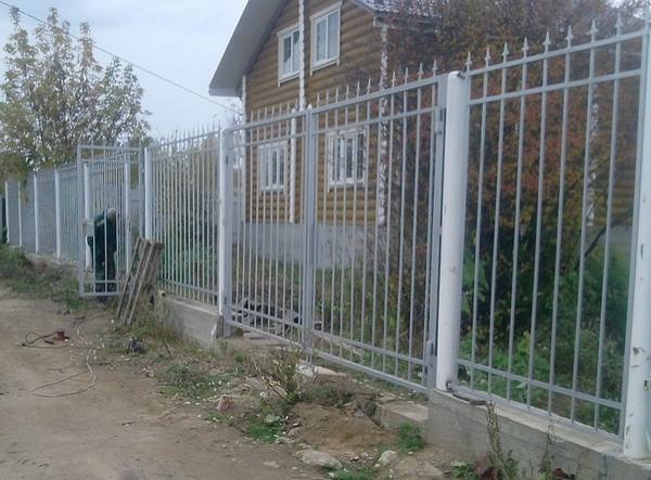 Металлические заборы в Перми