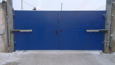 Изготовление и установка автоматических распашных ворот в Перми